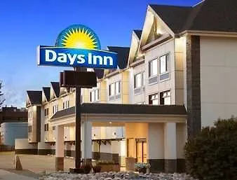 *** Otel Days Inn By Wyndham Calgary Northwest Kanada