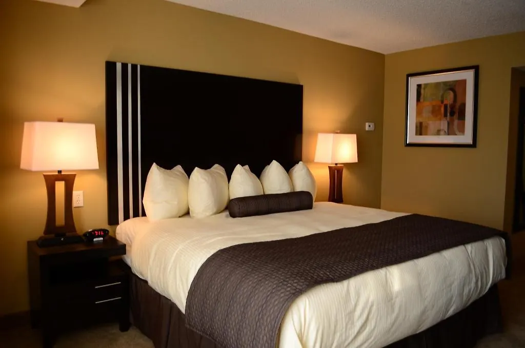 Days Inn By Wyndham Calgary Northwest Otel