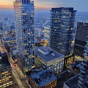 https://entertainment-district-stunning-views-apartment.hotelstorontoontario.org