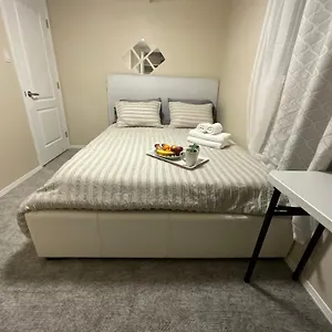 https://cozy-comfort-rooms-in.richmond-hotels.com