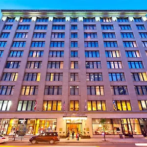 https://le-square-phillips-hotel-and-suites.hotels-in-montreal.org
